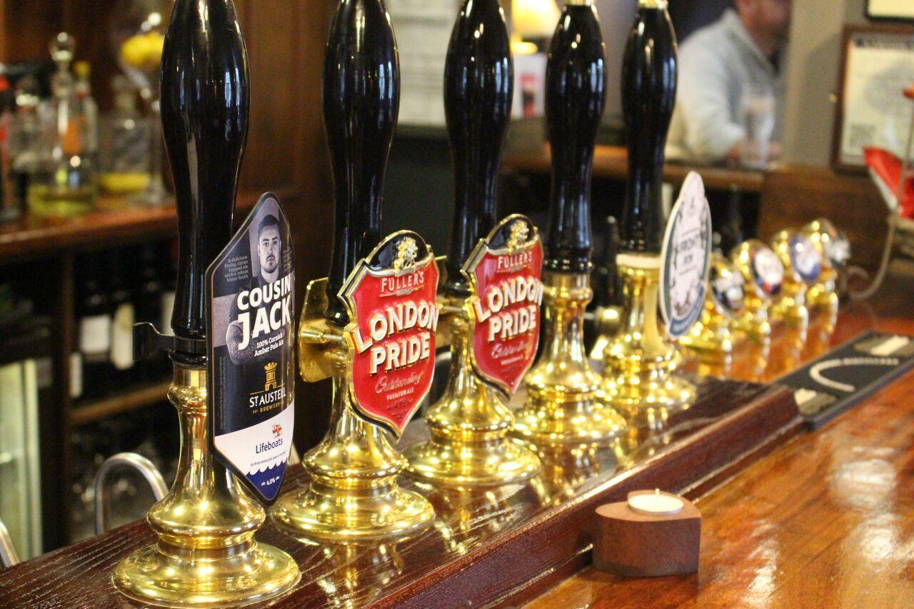 The Three Horseshoes Hotell Alton  Exteriör bild